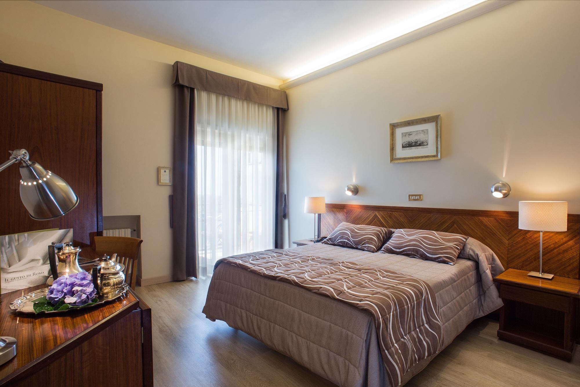 Hotel Cacciani Frascati Exterior photo