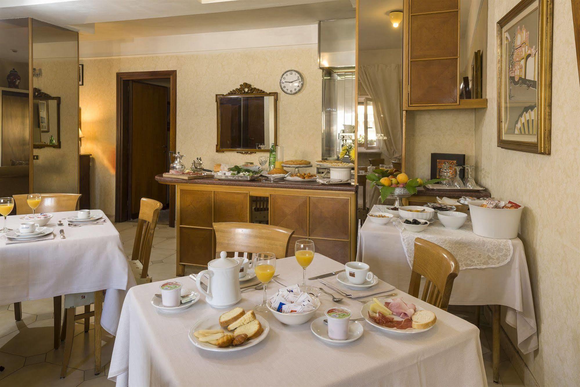 Hotel Cacciani Frascati Exterior photo