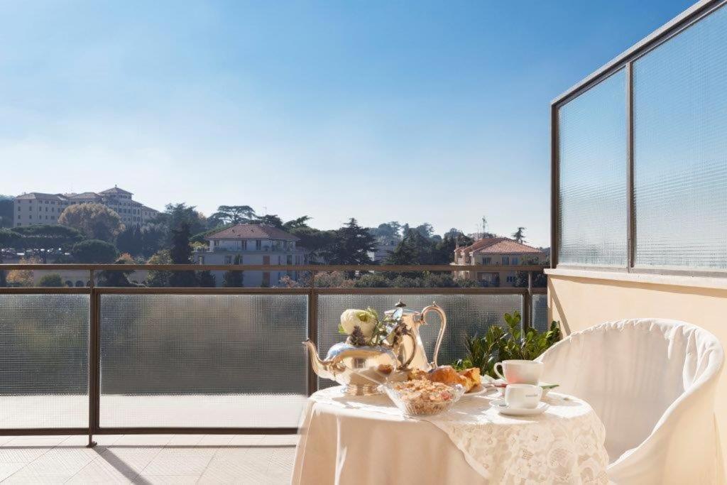 Hotel Cacciani Frascati Exterior photo