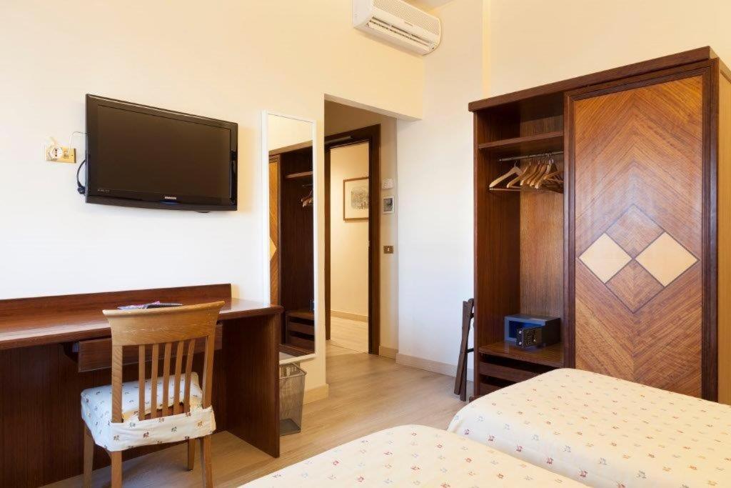 Hotel Cacciani Frascati Exterior photo